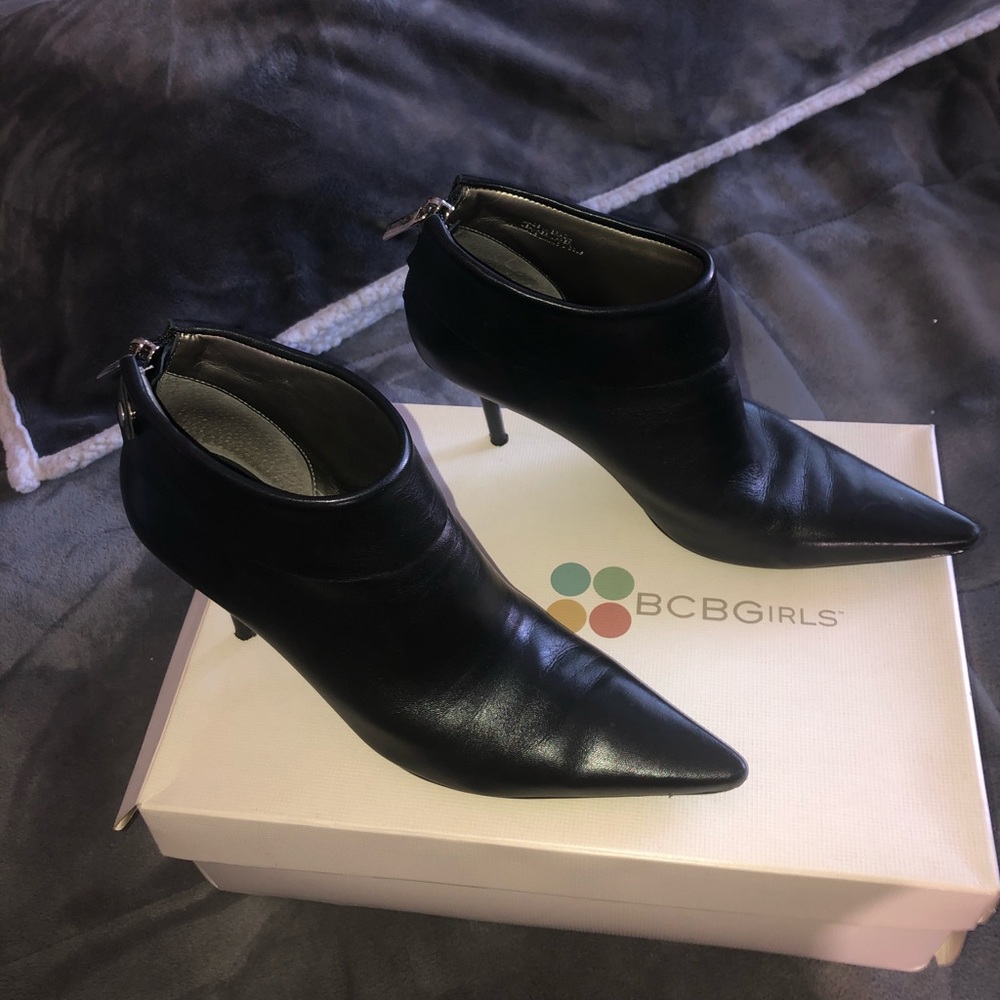 Ankle Boots BCBG